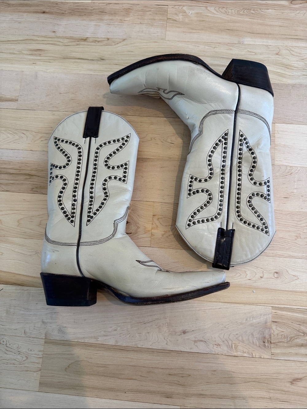 Frye Daisy Duke Studded Western Cowboy Boots-Cream-Brown-7.5-Boho-Festival - Picture 2 of 6
